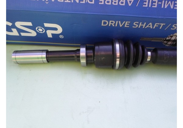 Полуось права, привідний вал Renault Laguna II, 7711134780, 8200035673